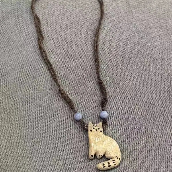 New Creative Cute Retro Cat Pendant Necklace For Women Retro Ethnic Style Kitten Star Beads Rope Chain Choker Party Jewelry Gift